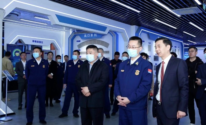 天印展示设计建造的华东正大集团展厅得到江苏消防总队、消防协会领导领导莅临参观与认可